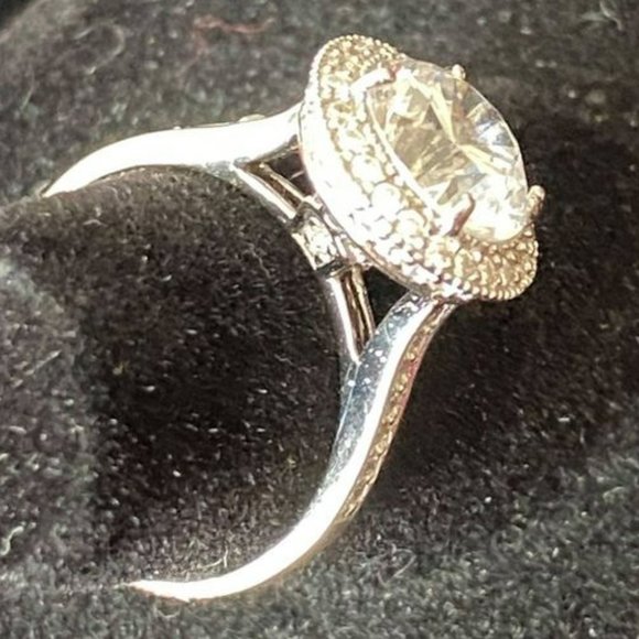 CZ Set Necklace and Matching Ring / 14K White Gold Plated 925 (EUC) - Picture 6 of 9